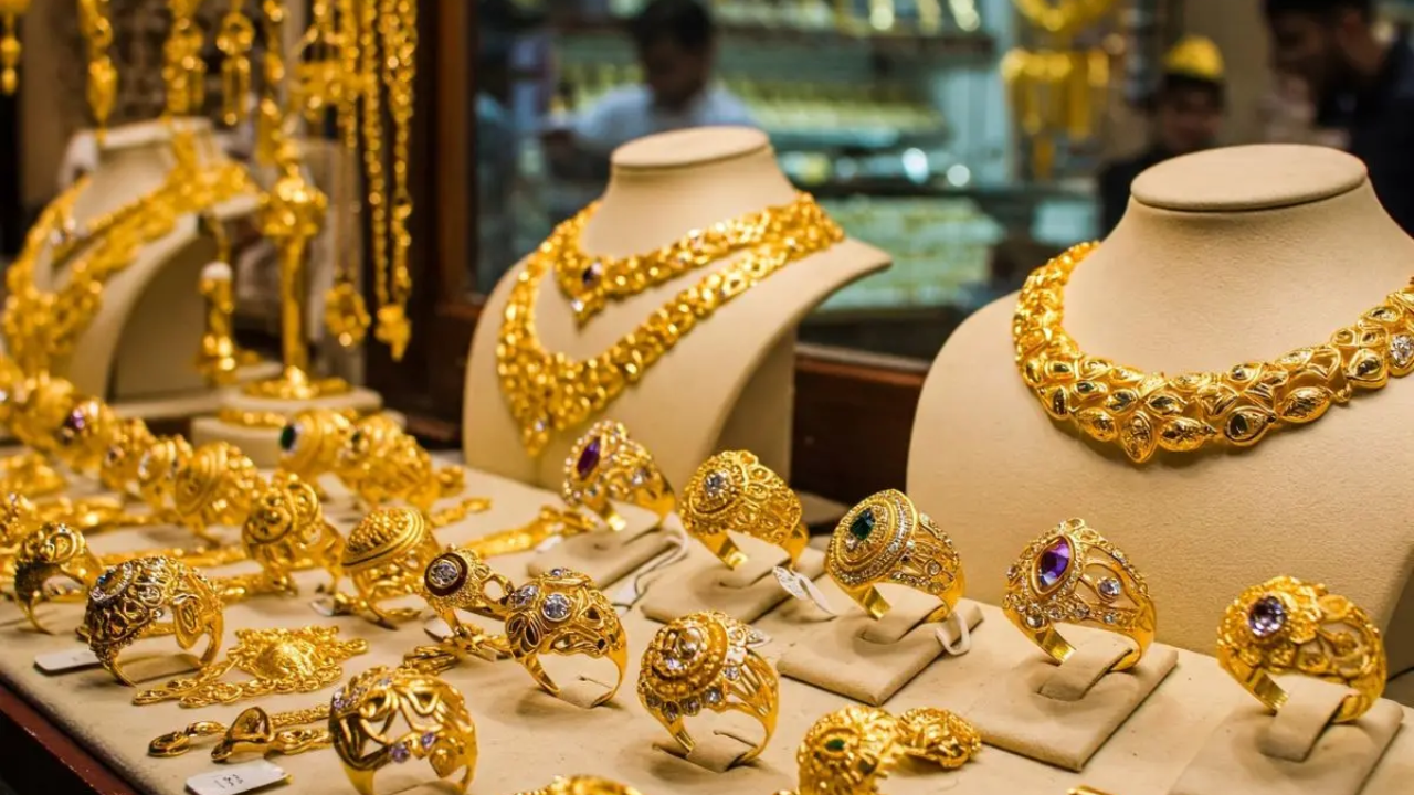 Gold Silver Price Today : सोन्या-चांदीच्या दरांचा रॉकेट स्पीड! एकाच दिवसात तब्बल 3000 ची मोठी वाढ; पाहा आजचे ताजे दर