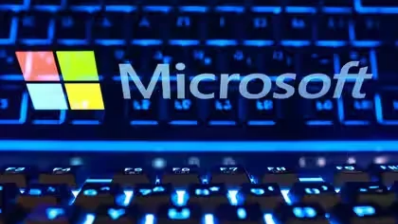Microsoft VEO Voluntary : नोकरी सोडल्यास मिळणार तब्बल11 लाख! मायक्रोसॉफ्टच्या योजनेची जगभरात चर्चा; नेमकं कारण आहे VEO पॅकेज?