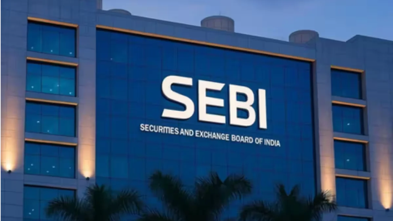 SEBI New Rules : Mutual Fund गुंतवणुकीचे नियम बदलले! सेबीच्या एका निर्णयामुळे वाचणार तुमचे हजारो रुपये; नेमका कसा होणार फायदा?