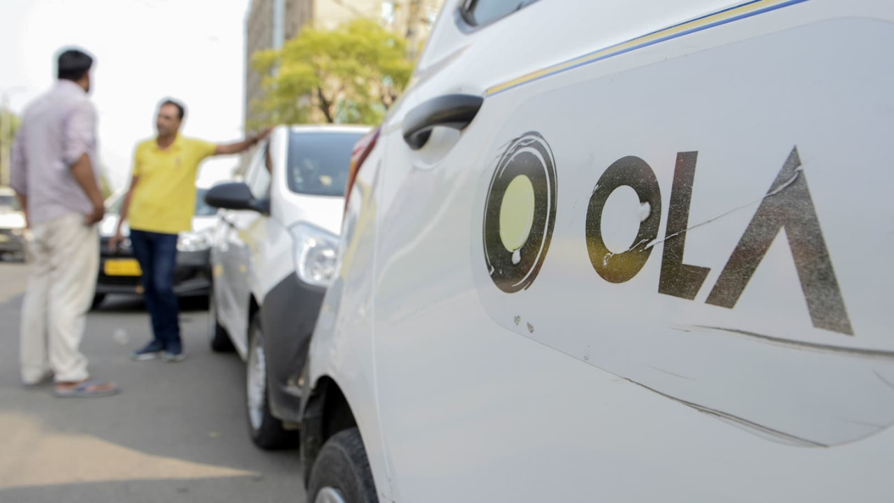Ola Uber चालवून मोठी कमाई करायचीय? ‘या’ मायलेज किंग CNG Cars ठरतील सर्वोत्तम पर्याय