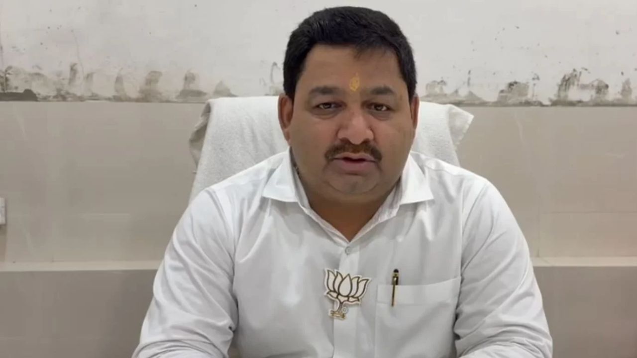 Maharashtra Politics: भाजप-शिंदे गटात मतभेद? बिलो टेंडरच्या मुद्द्यावर नंदकिशोर परब यांचं स्पष्टीकरण
