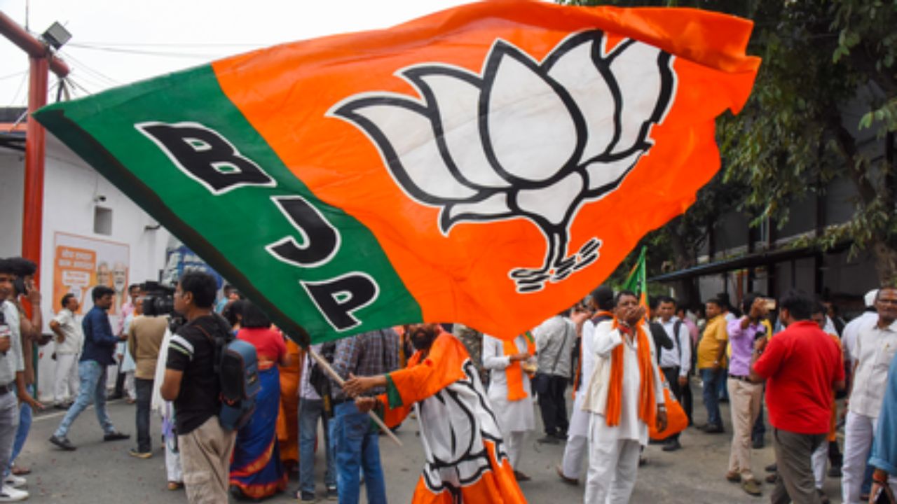 Rajysabha Election : भाजपने UP मधील 8 उमेदवारांची यादी केली जाहीर, दोन महिलांचा समावेश