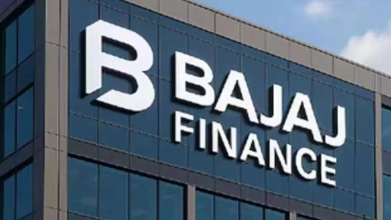 Bajaj Finance : FD गुंतवणूकदारांसाठी Good News! बजाज फायनान्सने वाढवले व्याजदर, ज्येष्ठांना ‘इतक्या’पर्यंत परतावा