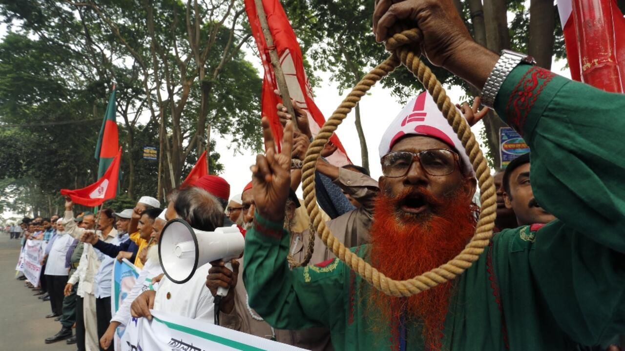 Saudi Execution :  सौदी अरेबियामध्ये 20 बांगलादेशींना मृत्युदंडाची शिक्षा होणार? दोन नागरिकांना फाशी दिल्यानंतर उडाली खळबळ