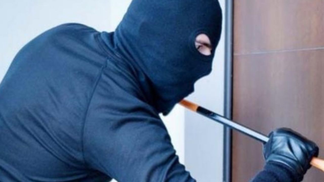 Baramati Theft News: बारामतीत टायरच्या दुकानात चोरी; ५१ हजार ४१४ रुपयांचा मुद्देमाल केला लंपास