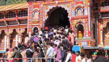 Badrinath : बद्रीनाथ धामचा नवा विक्रम, 18.67 लाख पेक्षा जास्त भाविकांनी घेतले दर्शन