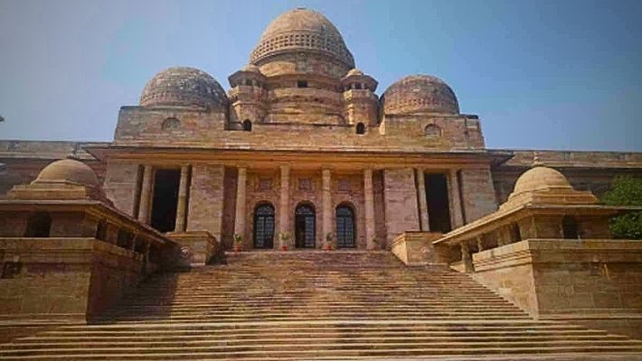 Wardha News : रस्त्याचे काम रखडल्याचा आरोप; वर्ध्यातील प्रकरणात नागपूर खंडपीठाचे निर्देश
