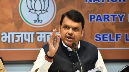 Cabinet Meeting Decision:  १.५ कोटी शेतकऱ्यांना दिवाळीपूर्वी ५ हजार रुपये,  महाराष्ट्र मंत्रिमंडळाचे मोठे निर्णय