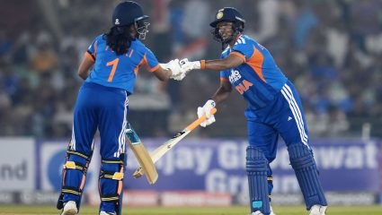IND Vs ZIM : Overconfident भारतीय संघाचा पहिल्या सामन्यात विजय; पण झिम्बॉब्वेने आरसा दाखवला