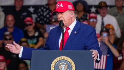 Donald Trump: इराणी राजकारण अन् ‘मोहम्मद’ नाव! डोनाल्ड ट्रम्प यांची जिभ पुन्हा घसरली; मुस्लिम समुदाय आणि मानवाधिकार संघटना आक्रमक