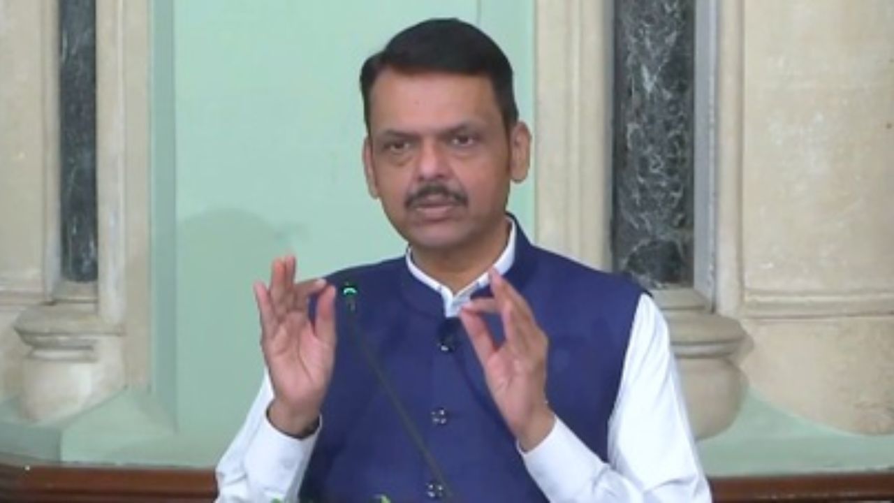 Niti Aayog : नीती आयोगाच्या क्रमवारीत गडचिरोली देशात अव्वल; ‘या’ गोष्टीत आगेकूच, मुख्यमंत्री फडणवीस यांनी दिल्या शुभेच्छा