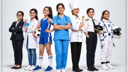 International Day of the Girl Child: आंतरराष्ट्रीय बालिका दिनानिमित्त ‘या’ भीषण वास्तवाकडे लक्ष वेधणारा विशेष रिपोर्ट एकदा वाचाच..