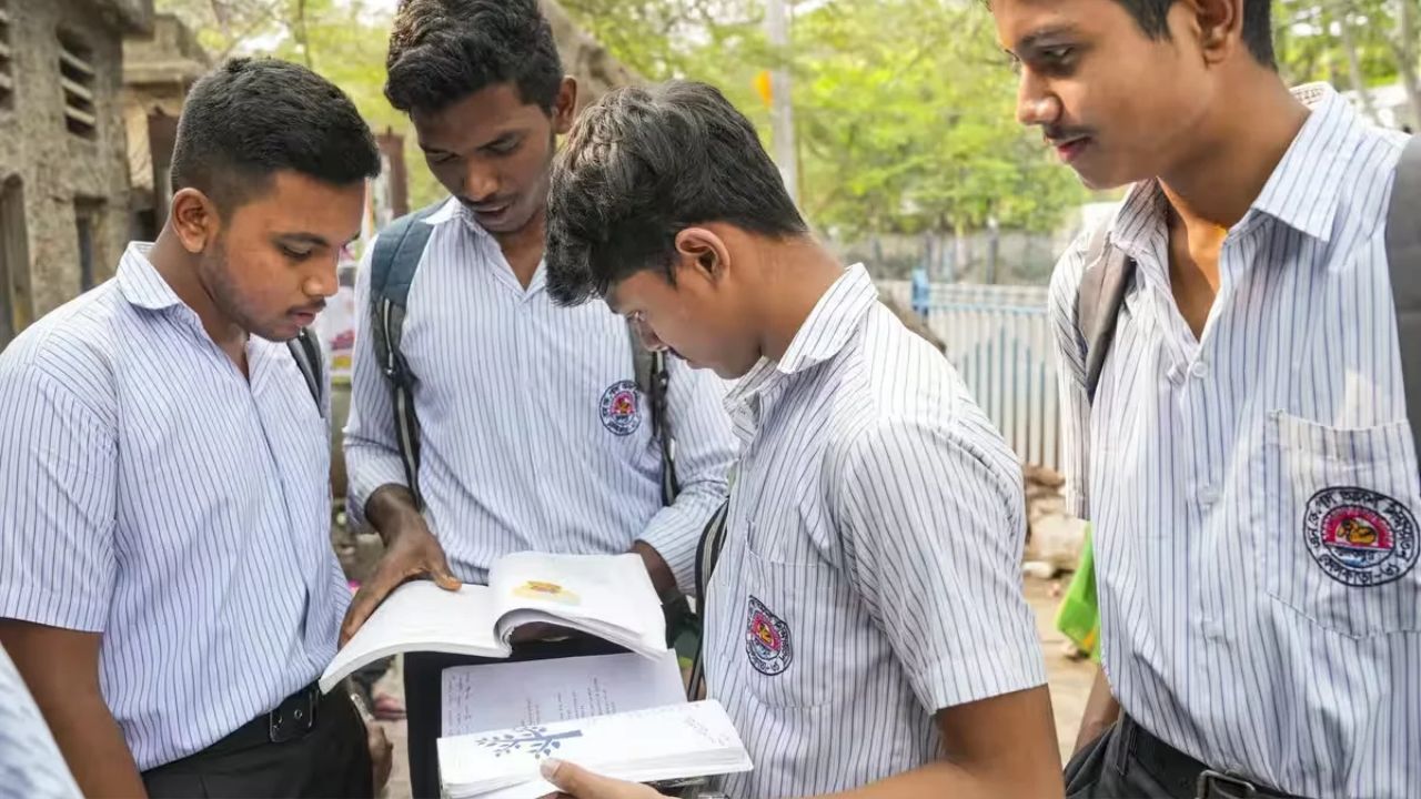 Well-being Pulse report: पालक आणि शाळांसाठी धोक्याची घंटा! १२ वीच्या मुलांमध्ये मुलीपेक्षा नैराश्याचे प्रमाण..