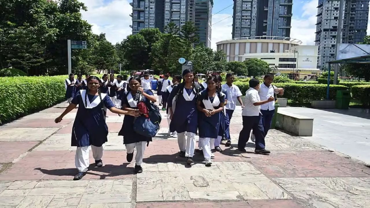 RMS CET 2026: राष्ट्रीय मिलिट्री स्कूल प्रवेशासाठी अर्ज करण्याची आज शेवटची संधी; त्वरित करा ऑनलाईन अर्ज!