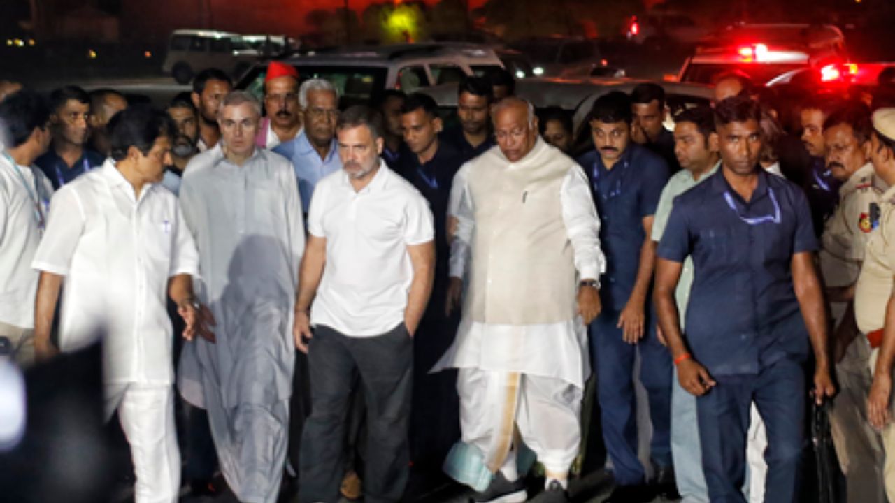 India Allience : सरकारची घाबरगुंडी उडालीयं, जंतर-मंतरची जागा बदलण्यावरून इंडिया आघाडीचा केंद्राला टोला