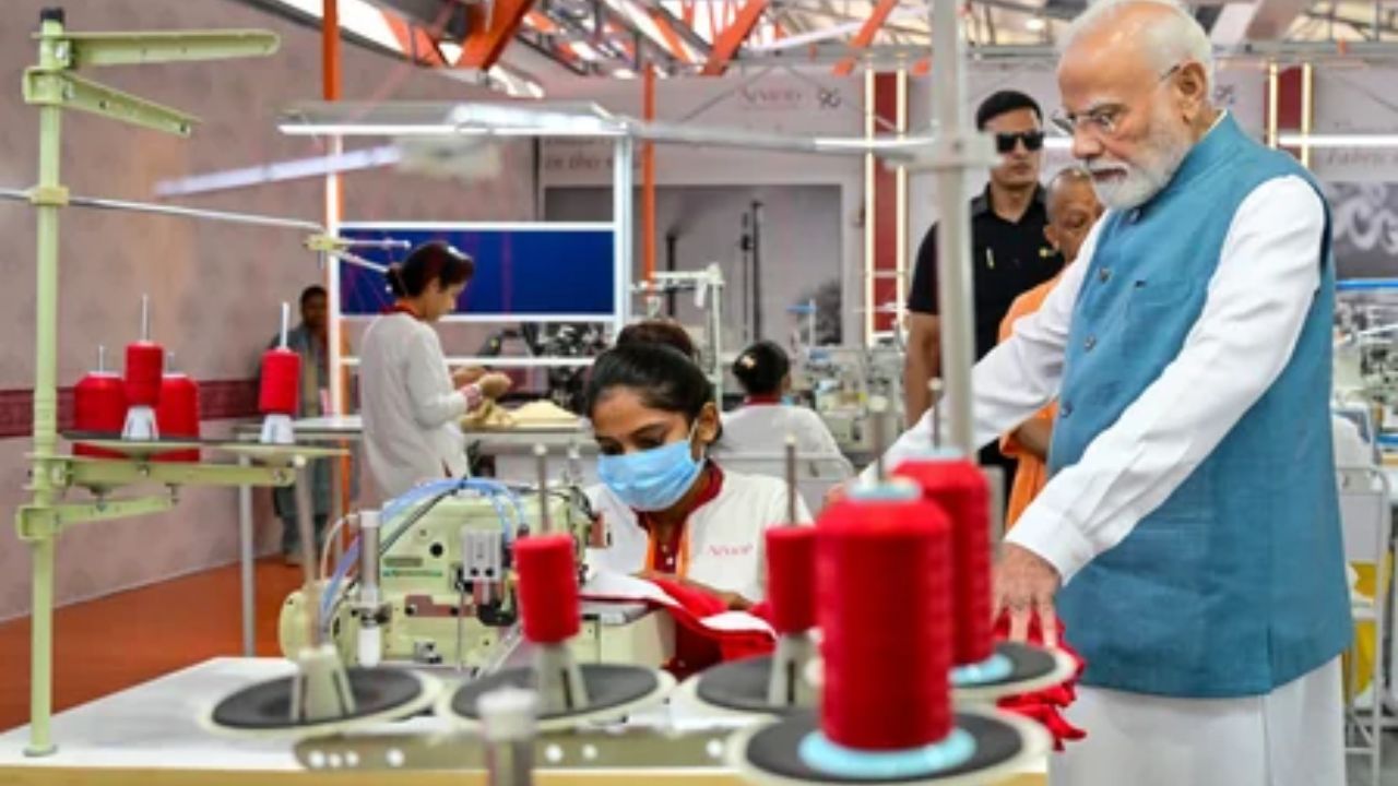 Industrial Production Growth : औद्योगिक उत्पादनात ६.७ टक्क्यांची वाढ; उत्पादन आणि वीज क्षेत्राची दमदार कामगिरी