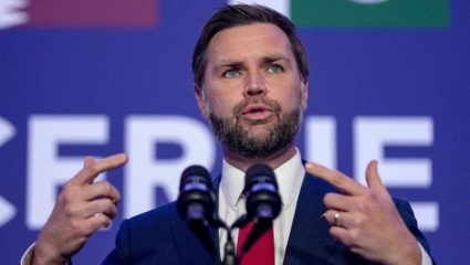 US-Iran War: 60% संवर्धित इंधन कशासाठी? अन्यथा युद्ध सुरूच राहणार…; जेडी व्हान्स यांच्या अटींनी युद्धात शांततेच्या आशांना धक्का