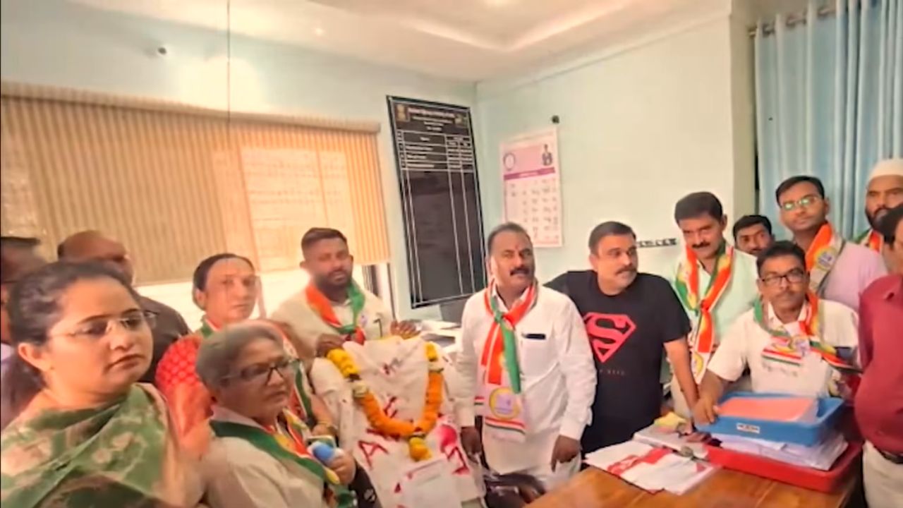 जळगाव बायपास पूल खचल्याचा फटका; अडीच महिन्यांत १२ जणांचा मृत्यू, राष्ट्रवादी आक्रमक