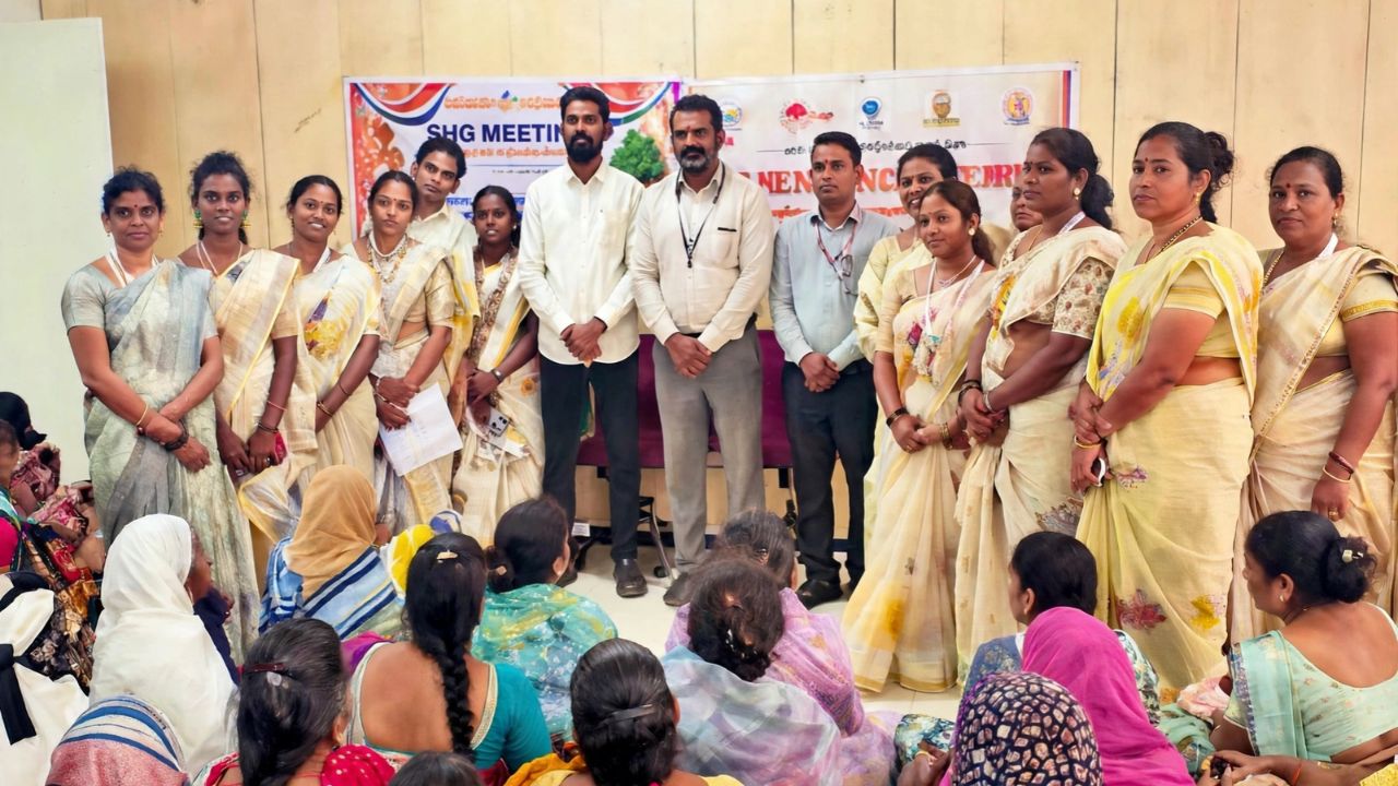 Jalgaon News: महिलांच्या हाताला बळ, स्वप्नांना नवी भरारी; ‘उमेद’कडून १.८ कोटींचे कर्ज
