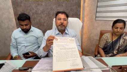 KDMC News: ‘स्वीकृत नगरसेवकांबाबत निर्णय घ्या, अन्यथा हायकोर्टात जाऊ’; KDMC प्रशासनाला ठाकरे गटाचा इशारा