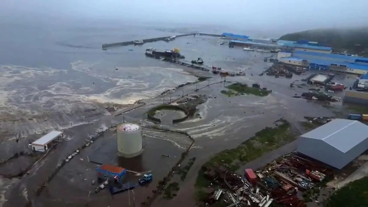 Russia Earthquake: रशियातील कामचत्का येथे भूकंपाचे जोरदार धक्के; 152 किमी खोल केंद्रबिंदू, नागरिकांमध्ये भीतीचे वातावरण