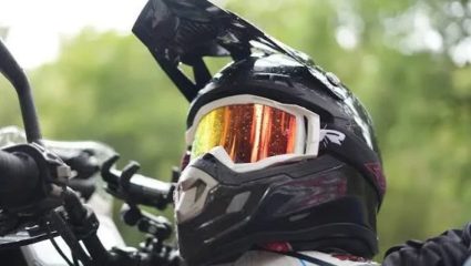Lightweight Helmet: 1050 ग्रॅम वजनाचं हलकं हेल्मेट अनावरण; सुरक्षेच्या वैशिष्ट्यांमुळे चर्चेत