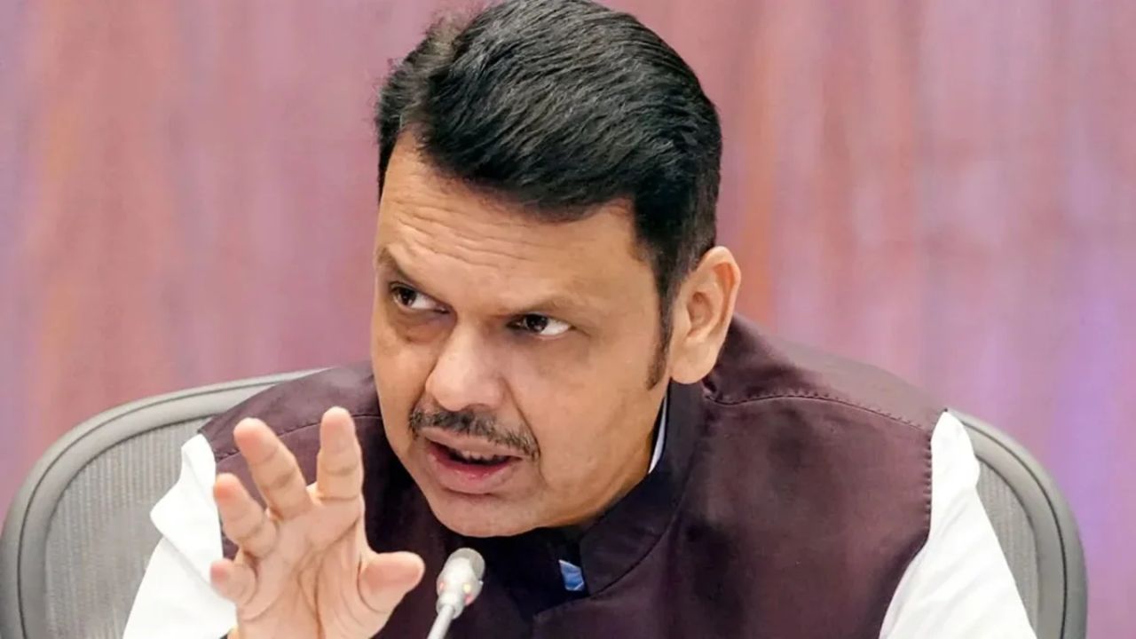 Maharashtra Drought 2026: बळीराजाची दिवाळी गोड होणार! शेतकऱ्यांना मिळणार ५ हजारांची मदत; मुख्यमंत्री फडणवीस यांची घोषणा