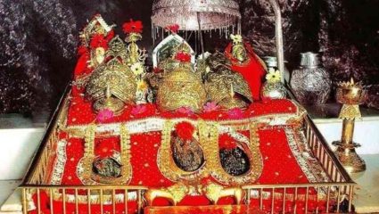 Mata Vaishno Devi: ‘जय माता दी’चा जयघोष अन् नऊ महिन्यांची तपश्चर्या; जाणून घ्या वैष्णोदेवी मंदिराची पौराणिक कथा