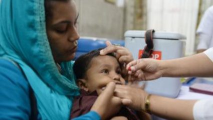 Measles vaccine : बांगलादेशात गोवराचा उद्रेक, 32 हजारांहून अधिक संशयित रुग्ण, भारताबाबत काय परिस्थिती?