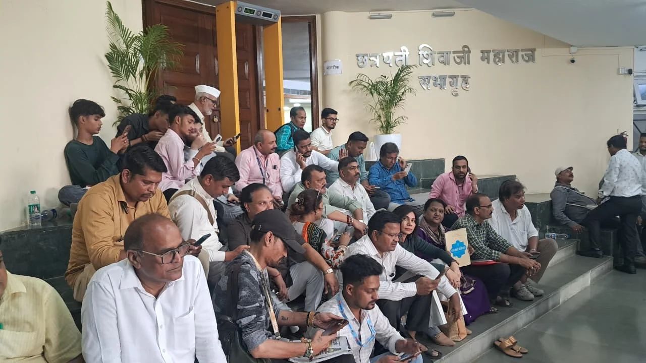 Mira Bhayandar News: भाजप नगरसेवकांच्या प्रभागात शिवसेनेचे जनआंदोलन; सोमवारपर्यंत कारवाई करा, अन्यथा आंदोलनाचा इशारा