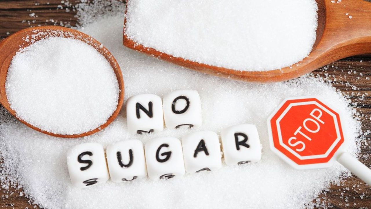 National No Sugar Day : साखरेचा अतिवापर बनतोय आरोग्याचा सर्वात मोठा शत्रू; निरोगी आयुष्यासाठी जाणून घ्या ‘हे’ नैसर्गिक पर्याय