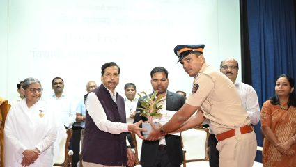 ‘नशा ही शरीर आणि समाजाला पोखरणारा…’; Mangal Prabhat Lodha यांचे पालकांना काय आवाहन?