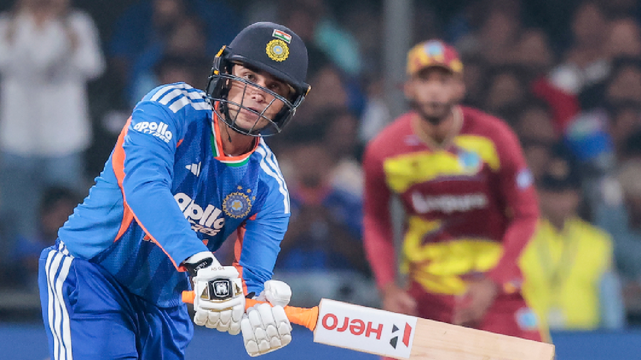 IND Vs WI: आपला भाऊ इतिहास घडवणार; 79 रन्स अन् Abhishek Sharma करणार ‘हा’ रेकॉर्ड