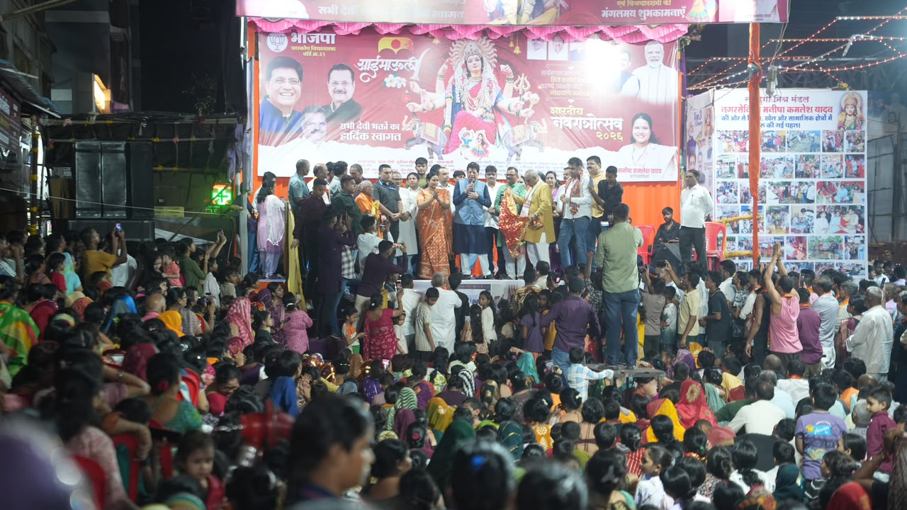 Navaratri 2026: मुंबईतील झोपडपट्टीवासीयांसाठी गुड न्यूज? मंत्री पीयूष गोयल नेमके काय म्हणाले?