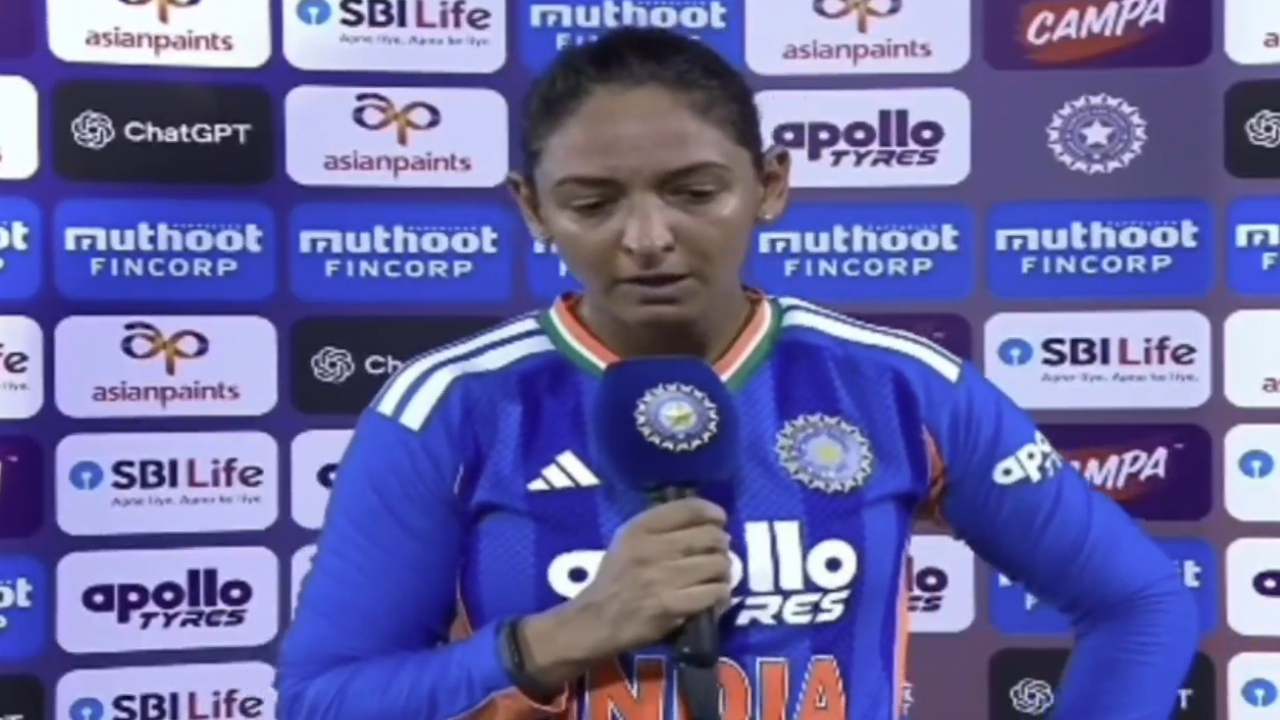Harmanpreet Kaur: 91 रन्स ठोकल्या अन् मुलाखतीत अचानक हरमनप्रीत झाली भावूक; Video Viral