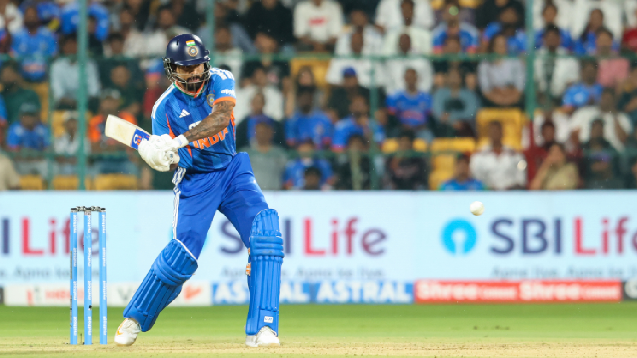 IND Vs NZ: आज नुसता राडा! Shreyas Iyer मोडणार रोहितचा ‘हा’ रेकॉर्ड? न्यूझीलंडविरुद्ध भिडणार