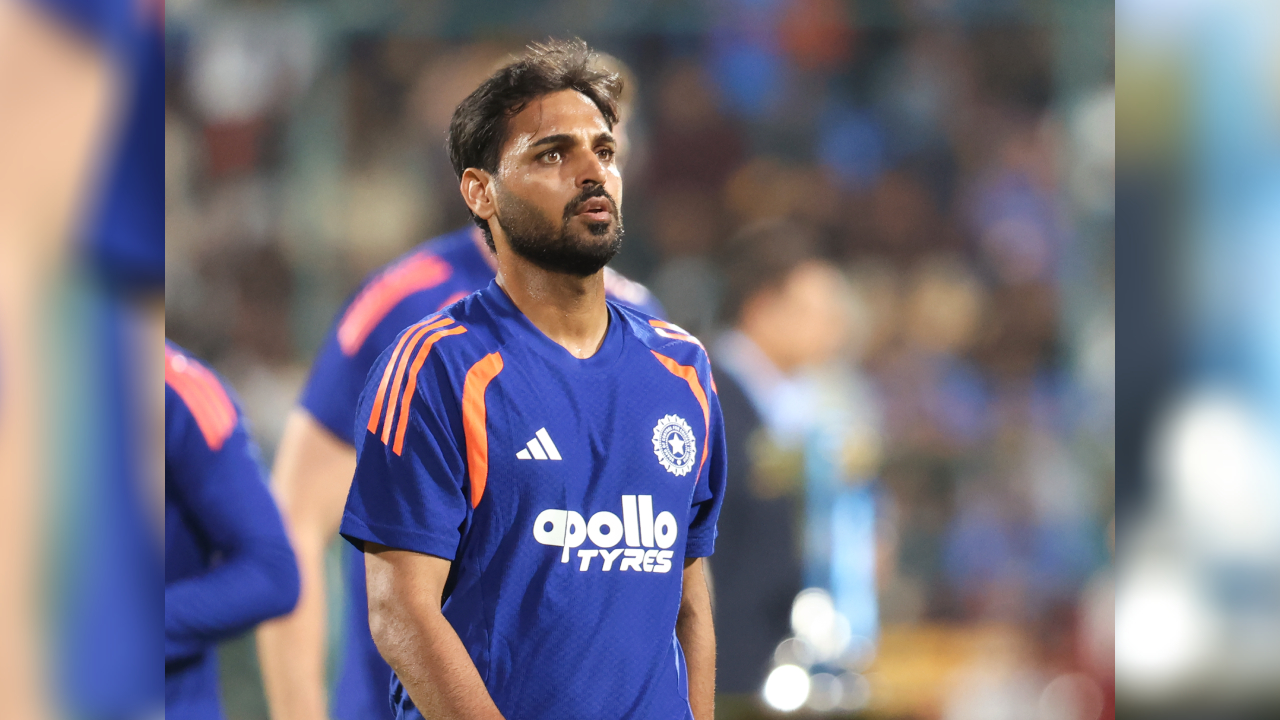 आला आला म्हणताच परत जाणार? न्यूझीलंडविरुद्ध Bhuvneshwar झाला फ्लॉप? मॉर्न मॉर्केल म्हणाले….