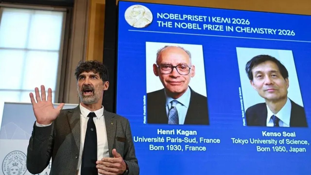 Nobel Prize 2026: केमिस्ट्री नोबेल जाहीर; 100 वर्षांचे गूढ उकलणाऱ्या हेन्री कागन, केन्सो सोईंना सर्वोच्च पुरस्काराने केले सन्मानित