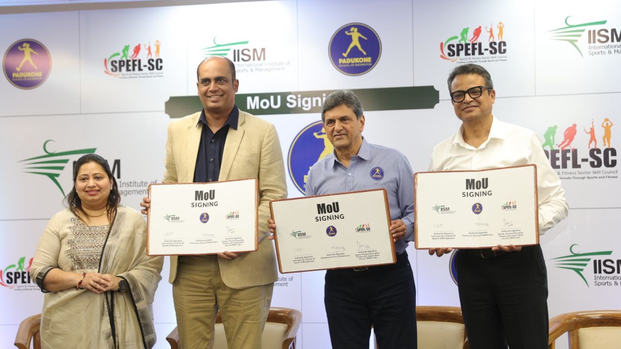 Prakash Padukone : लहान शहरांत दडलेत भारताचे भावी बॅडमिंटन चॅम्पियन; प्रकाश पदुकोणांचा विश्वास