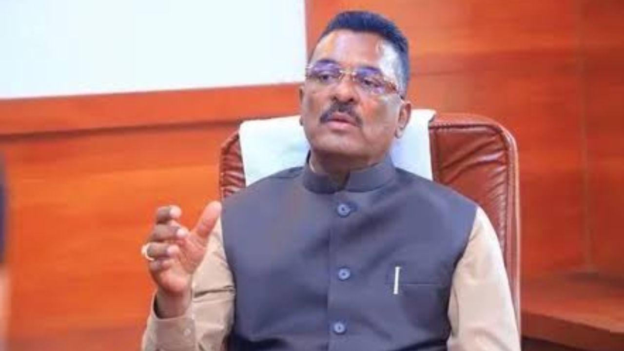Pratap Sarnaik : ‘मराठी संवाद भाषा’; अमराठी चालकांनी अभियानात सहभागी व्हावे, परिवहनमंत्र्यांचे आवाहन