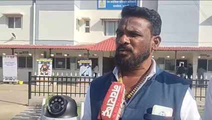 RTO च्या गाड्यांवर कॅमेरे बसवा, अन्यथा… सुधाकर गायकवाड यांचा प्रशासनाला इशारा!