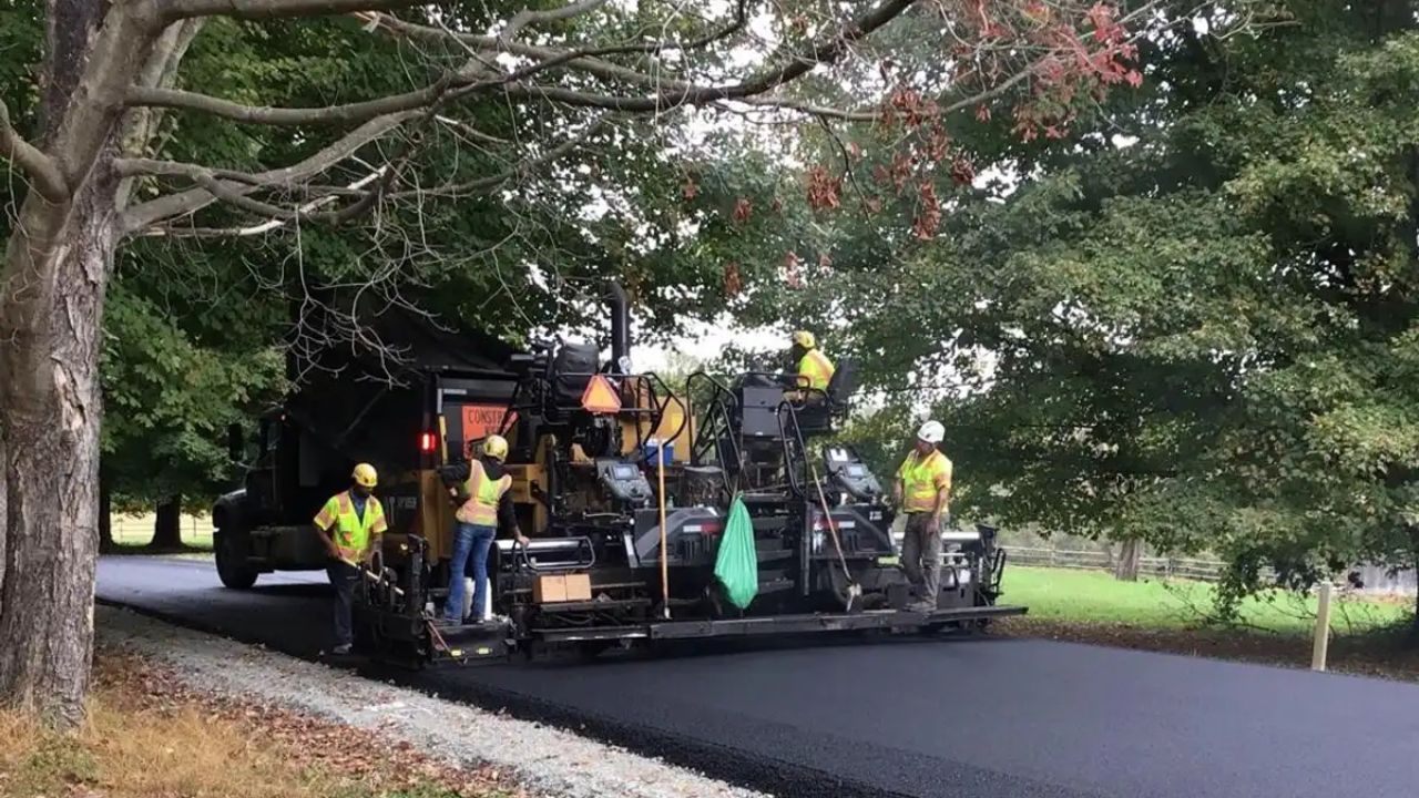 Virginia Roads: प्लास्टिक कचऱ्यापासून बनवले महामार्ग; अमेरिकेतील व्हर्जिनिया राज्याने दाखवली पर्यावरण पूरक तंत्रज्ञानाची नवी दिशा
