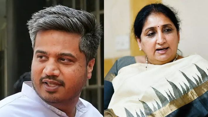 Rohit Pawar : ‘सुनेत्रा पवारांना अर्थमंत्रिपद मिळणार नाही’, रोहित पवारांच्या विधानाने राजकारणात खळबळ