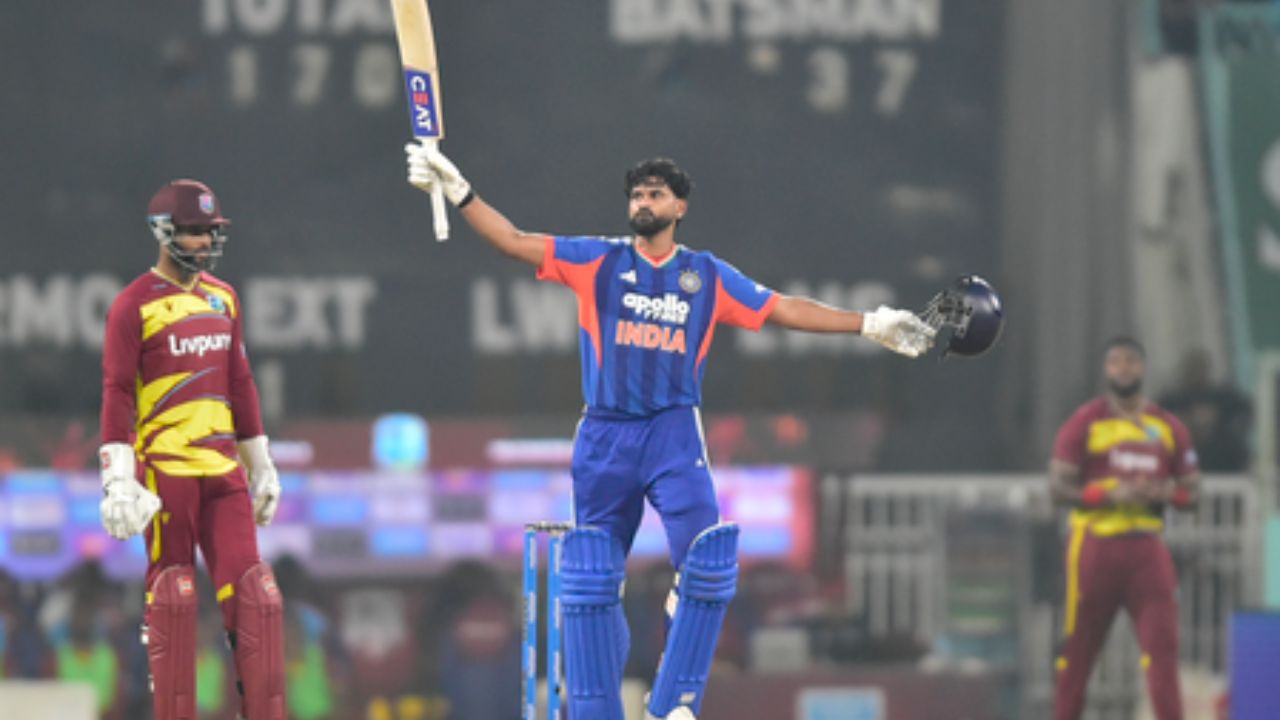 ICC T-20 Ranking : सरपंचने करून दाखवलं! शतकीय खेळीमुळं श्रेयसला मोठं बक्षिस, तर टी-20 मध्ये ईशान किशनची ‘बादशाही’ कायम