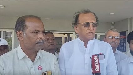 Sangli News: प्रति टन ऊसाला ७,५०० रुपये टन भाव द्या, अन्यथा साखर बाहेर पडू देणार नाही; शेतकरी संघटनेचा सरकारला थेट इशारा