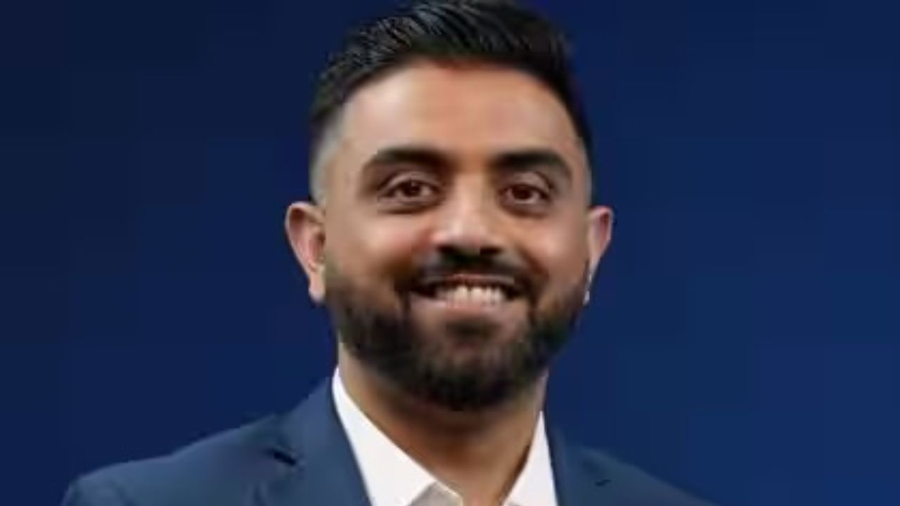 FlyDubai Attack : कॅप्टन स्मितच्या साहसाचे जगभरातून कौतुक, वाचवले शेकडो प्रवासाचे प्राण