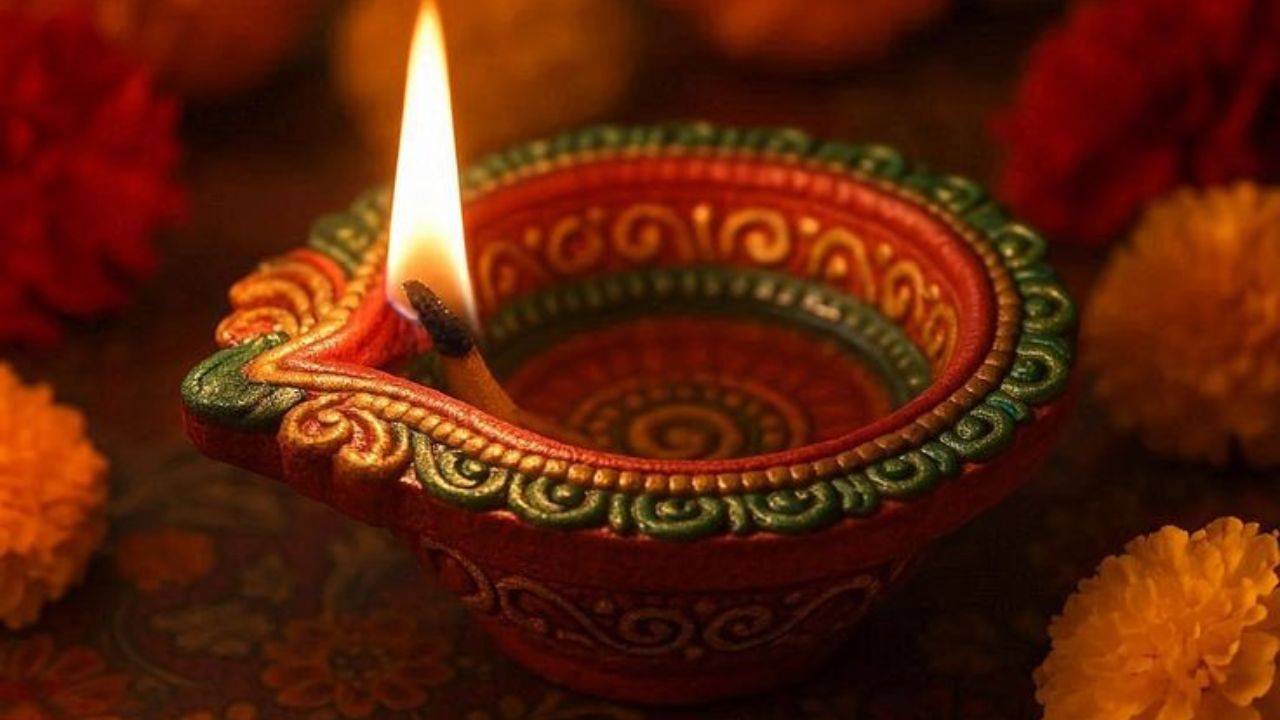 शनिवारचा दिवस अध्यात्मिक आणि धार्मिकदृष्ट्या महत्त्वाचा मानला जातो. या दिवशी विशिष्ट ठिकाणी दिवा लावल्याने तुमच्या जीवनात आनंद आणि शांती येऊ शकते, तसेच आजारपण आणि व्याधी दूर होऊ शकतात.