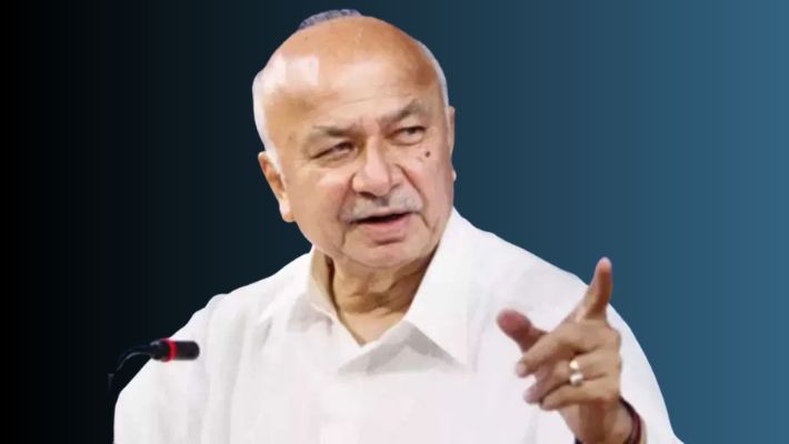 Sushilkumar Shinde : ‘मी काँग्रेसमध्येच राहणार’; भाजप प्रवेशाच्या चर्चेवर सुशीलकुमार शिंदेंचं उत्तर