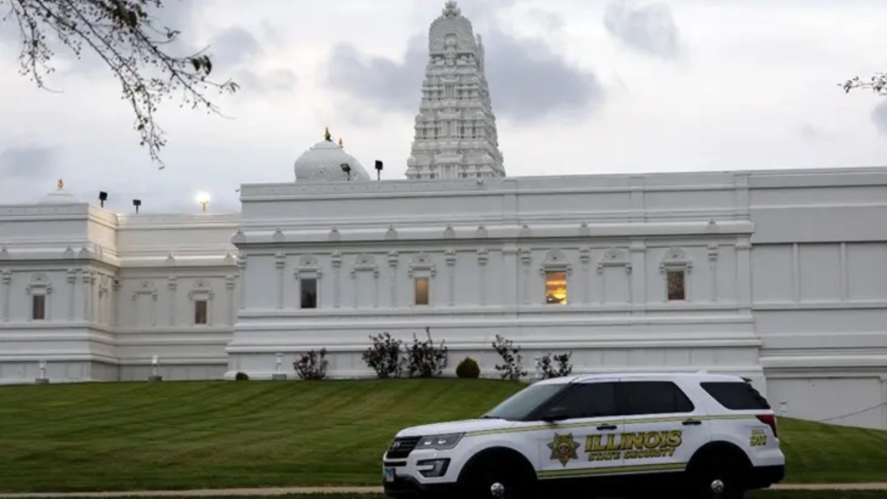 US Temple Attack : अमेरिकेतील हिंदू मंदिराला लक्ष्य करण्याचा कट उधळला; घटनेनंतर परराष्ट्र मंत्रालय अन् एफबीआय अ‍ॅक्शन मोडमध्ये
