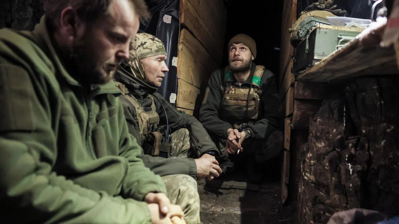 Ukraine-Russia War : युद्ध थांबवण्यासाठी युक्रेन तयार; युक्रेनचा ७५ टक्क्यांहून अधिक भूभाग मात्र कायम राहणार
